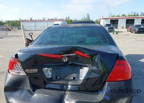 2006 Honda Accord 2.4 Se from USA, damaged, VIN 1HGCM56366A097158